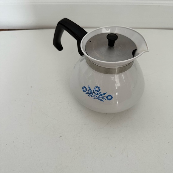 Vintage Corning Ware Blue Cornflower 6 Cup Tea Pot P-104 With Rare Backstamp - Picture 3 of 10